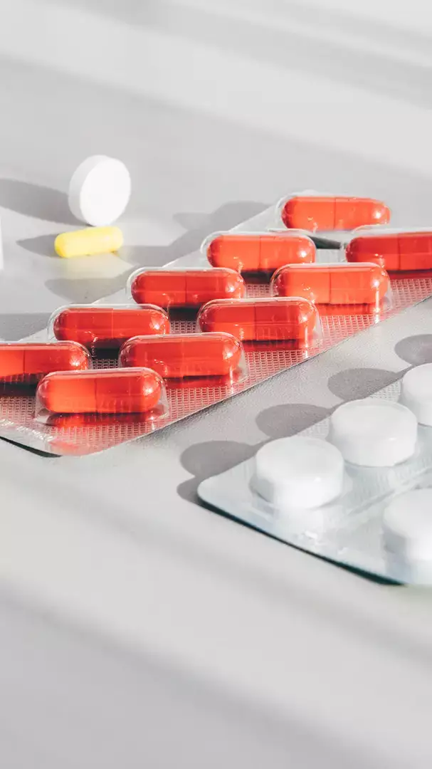 Private Label vs White Label | Encanto Nutraceutical Private Label vs White Label